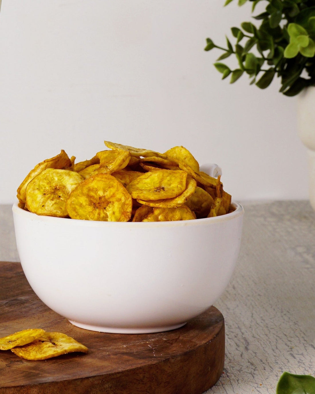 Baked Masala Banana Wafers