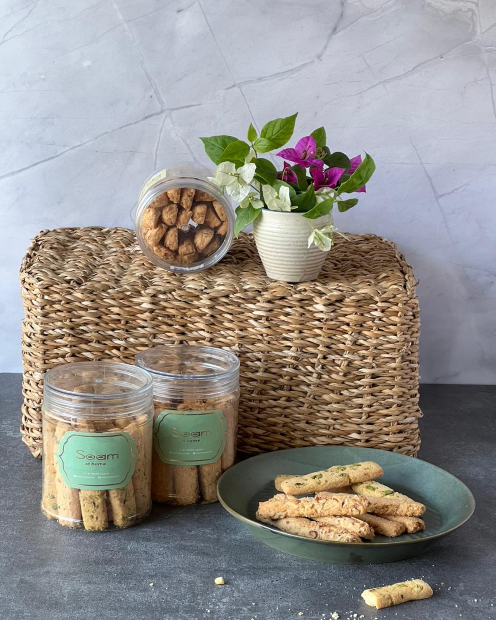 Almond Fingers