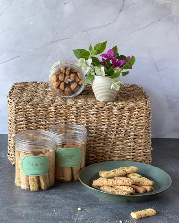 Almond Fingers